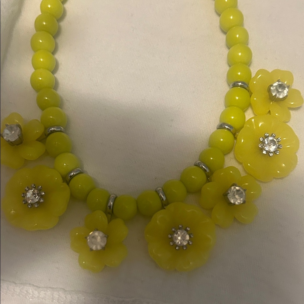 Ann Taylor Yellow Beaded Floral Statement Necklace - Picture 6 of 6